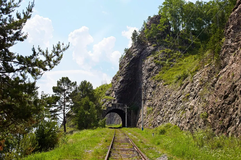 Мыс Половинный