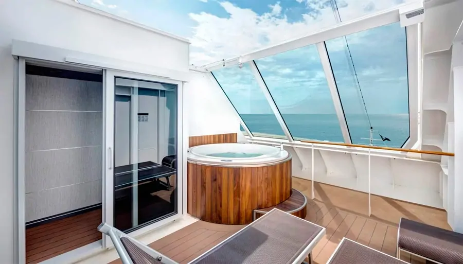 Сьют с джакузи Duplex Yacht Club (YJD)
