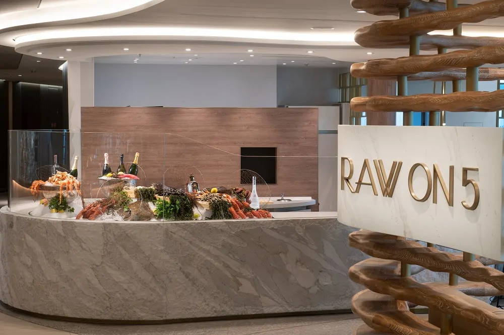 Ресторан Raw on 5