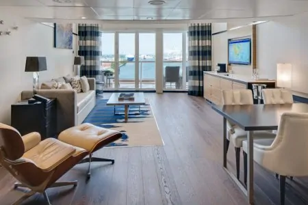 Сьют с балконом Grand Loft Suite with Balcony (GL)