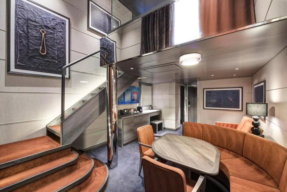 Сьют с джакузи Duplex Yacht Club (YJD)