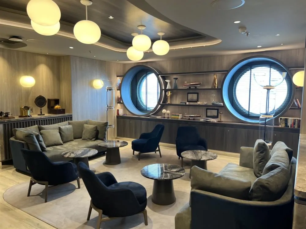 Ресторан Med Yacht Club