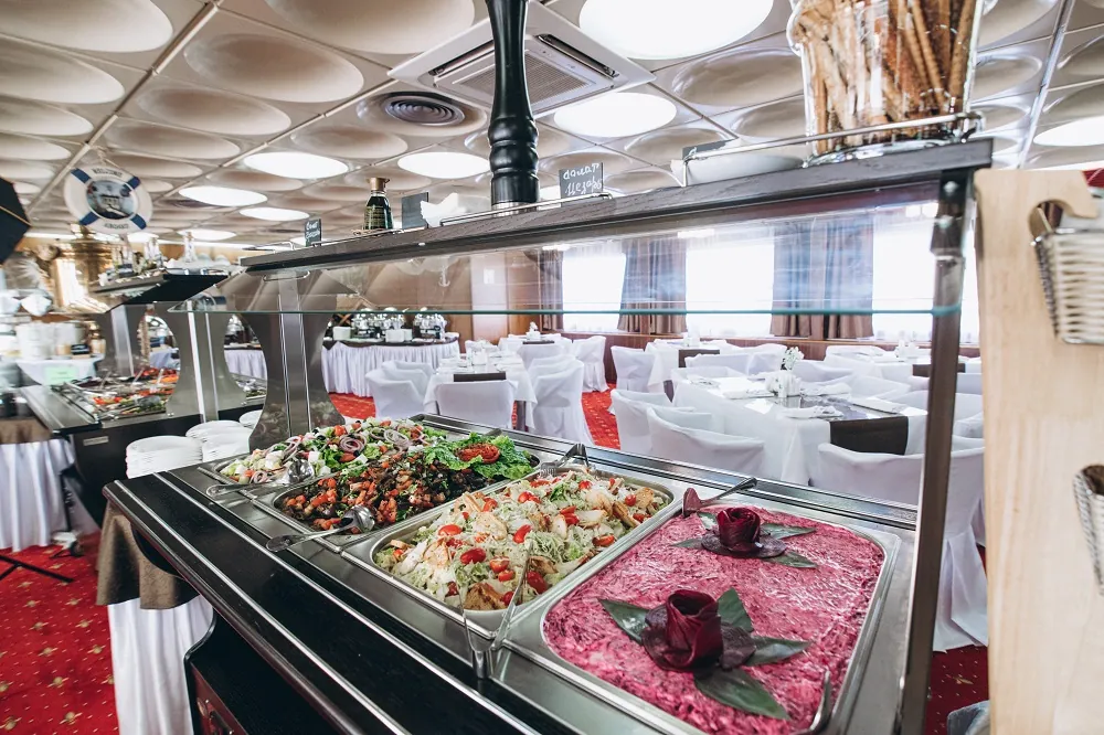 Михаил Светлов