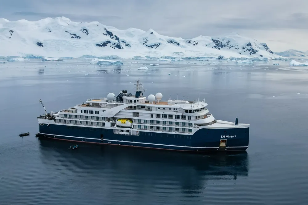 SH Minerva. Wild Life (Русскоязычная группа)