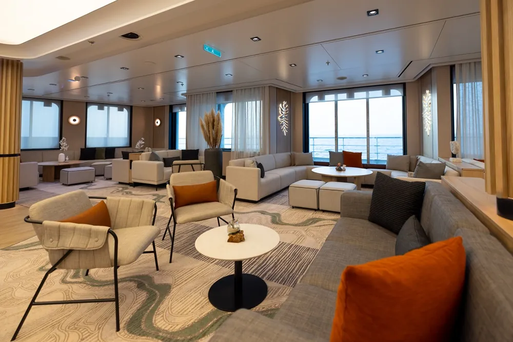 SH Minerva. Wild Life (Русскоязычная группа)