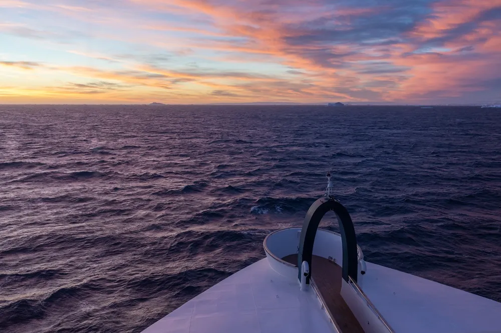 SH Minerva. Wild Life (Русскоязычная группа)