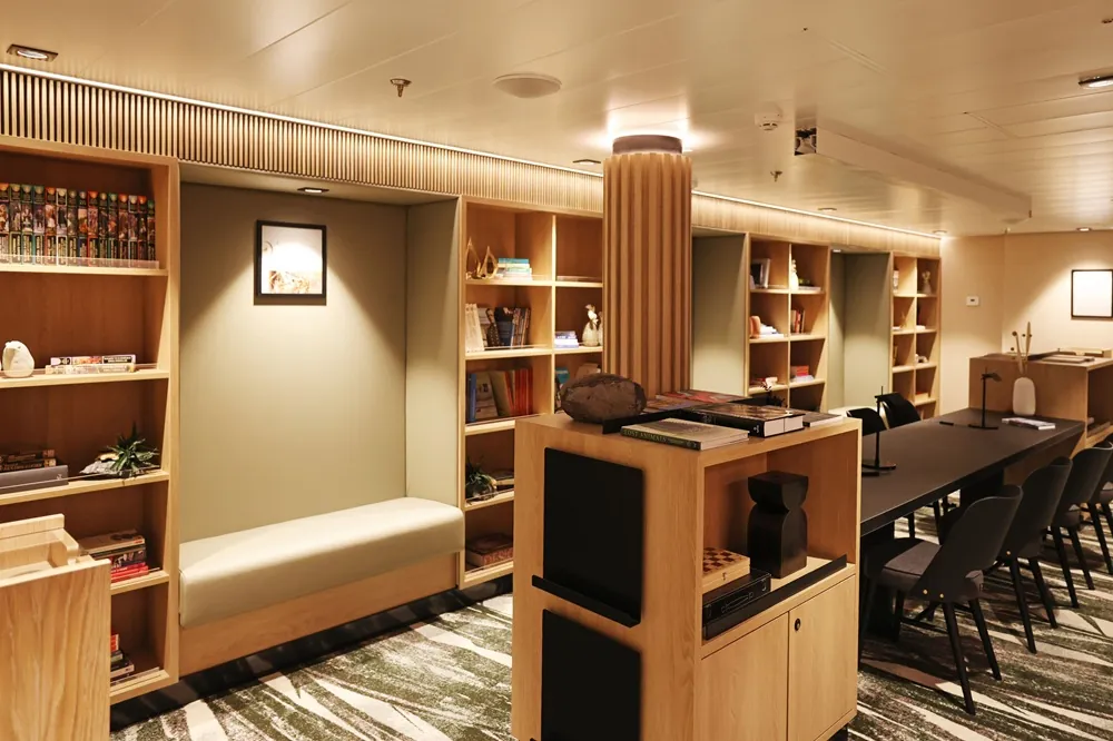 SH Minerva. Wild Life (Русскоязычная группа)