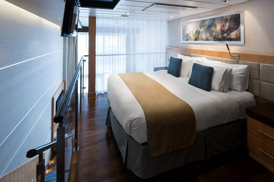 Сьют Crown Loft Suite with Balcony (L1)
