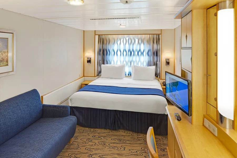 С окном Ocean View Stateroom (3N)