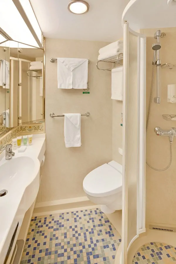 Сьют Ocean View Panoramic Suite (No Balcony) (VP)