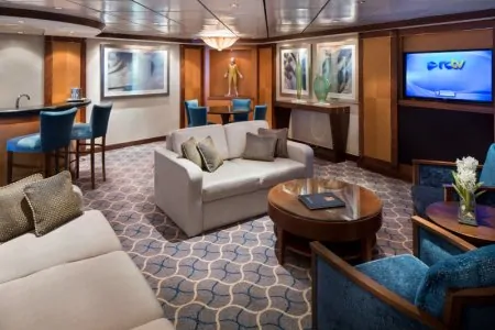 Сьют с балконом Royal Suite with Balcony (RS)