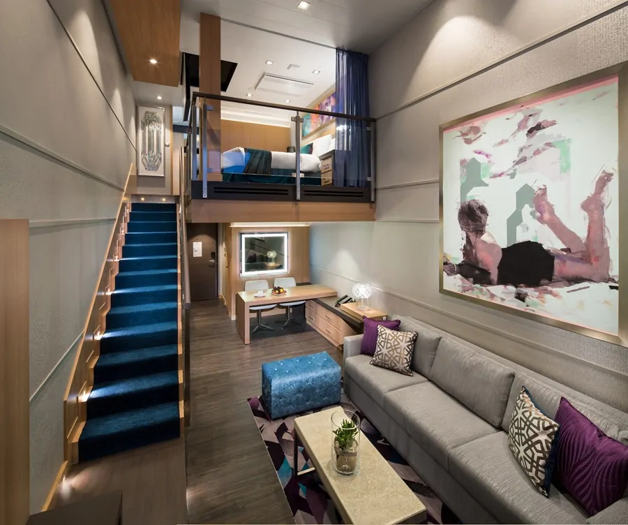 Сьют Crown Loft Suite with Balcony (L1)