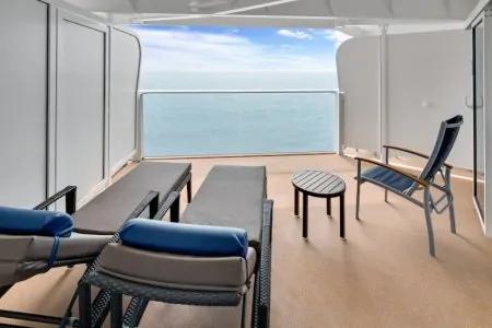 Сьют Sky Junior Suite (JY)