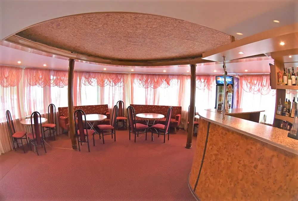 Бар кормовой